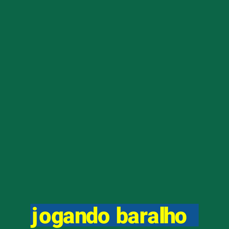 jogando baralho